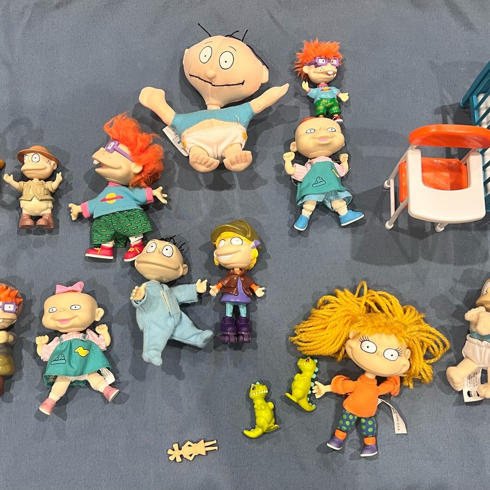Vintage Rugrats Family Dolls & Accessories Toy Lot. Total of 24 pieces - Picture 8 of 8